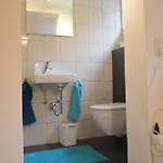 Δωμάτια σε οικογενειακή κατοικία Gelbe 10 - Wohlfuehloase Fuer Ganze Familie - Naehe Legoland Burtenbach